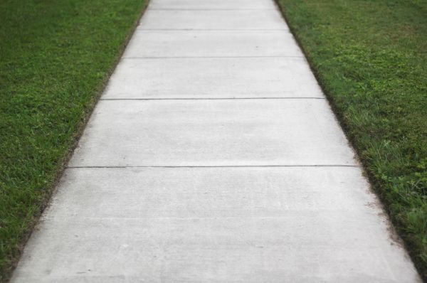 Cost of Concrete Walkway Replacement in Minneapolis