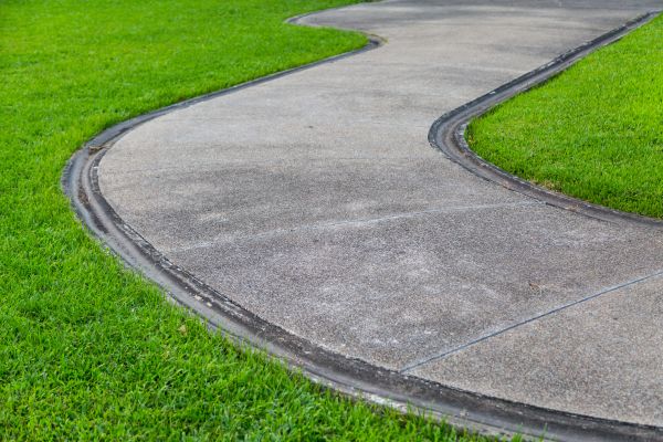 Cost of Concrete Sidewalk Construction in Minneapolis